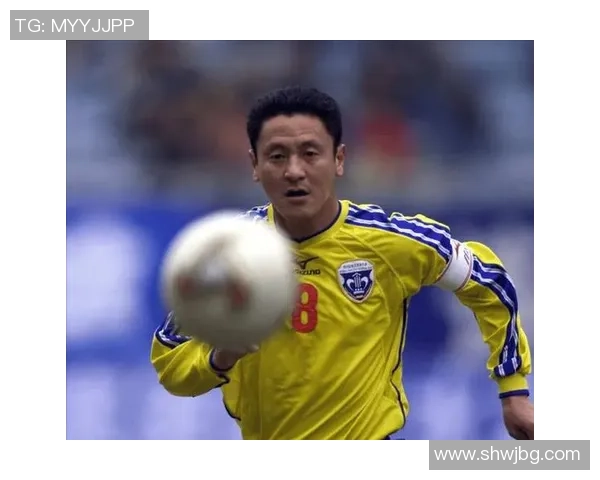 国足球星风采全解：从历史辉煌到现役新星的成长轨迹与未来展望