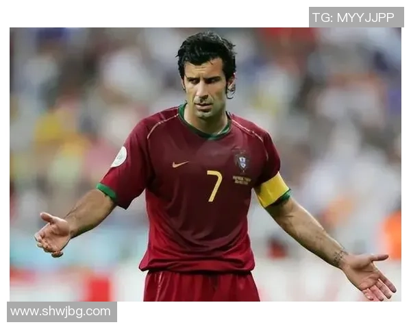 足球巨星西装亮相展现绅士风度诠释赛场外独特魅力